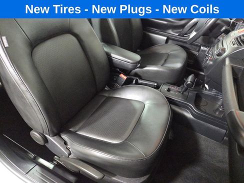 Used 2010 Volkswagen Beetle Coupe image 19