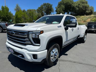 New 2025 Chevrolet Silverado 3500 High Country w/ High Country Premium Package