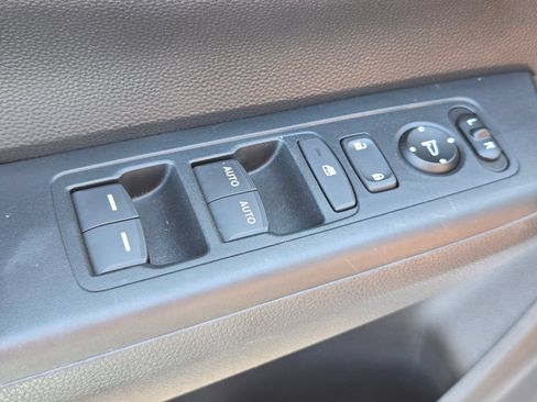 Used 2024 Honda CR-V EX image 20