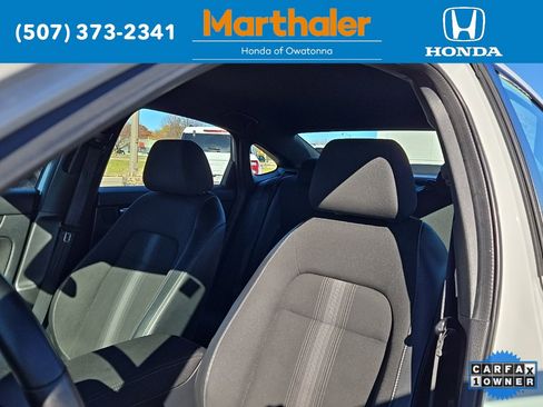 Used 2023 Honda Civic Sport image 10