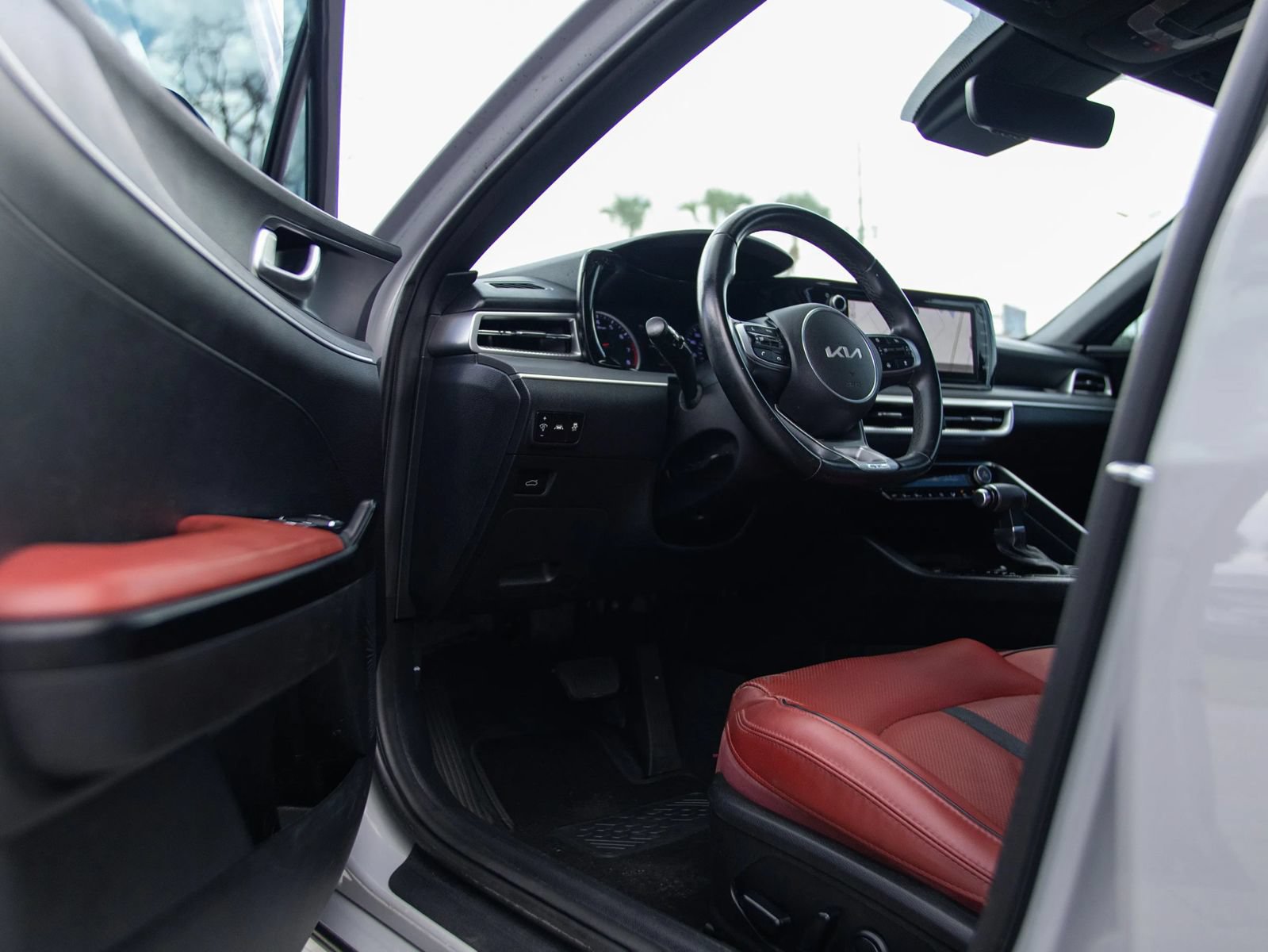 Used 2023 Kia K5 GT-Line w/ GT-Line Premium Package FWD image 16