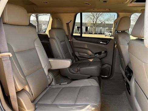 Used 2018 GMC Yukon SLT w/ Open Road Package image 32