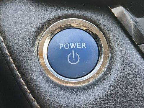Used 2016 Toyota RAV4 XLE AWD/4WD image 26