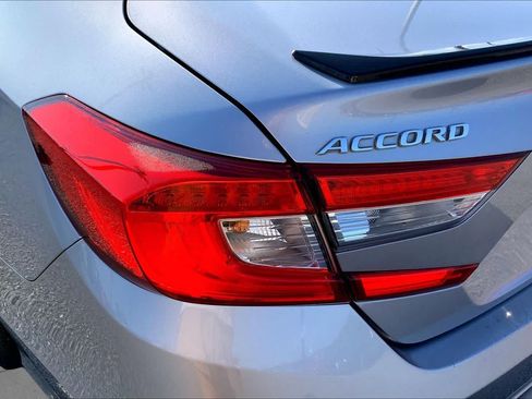 Used 2021 Honda Accord Sport image 27