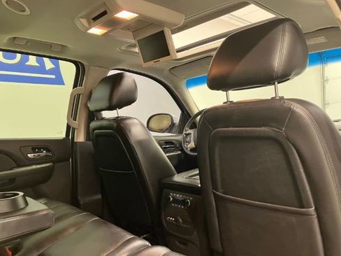 Used 2010 Chevrolet Tahoe LT w/ Luxury Package AWD/4WD image 47