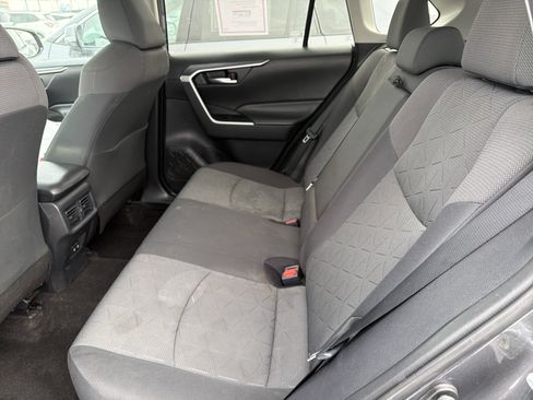 Certified 2020 Toyota RAV4 XLE image 23