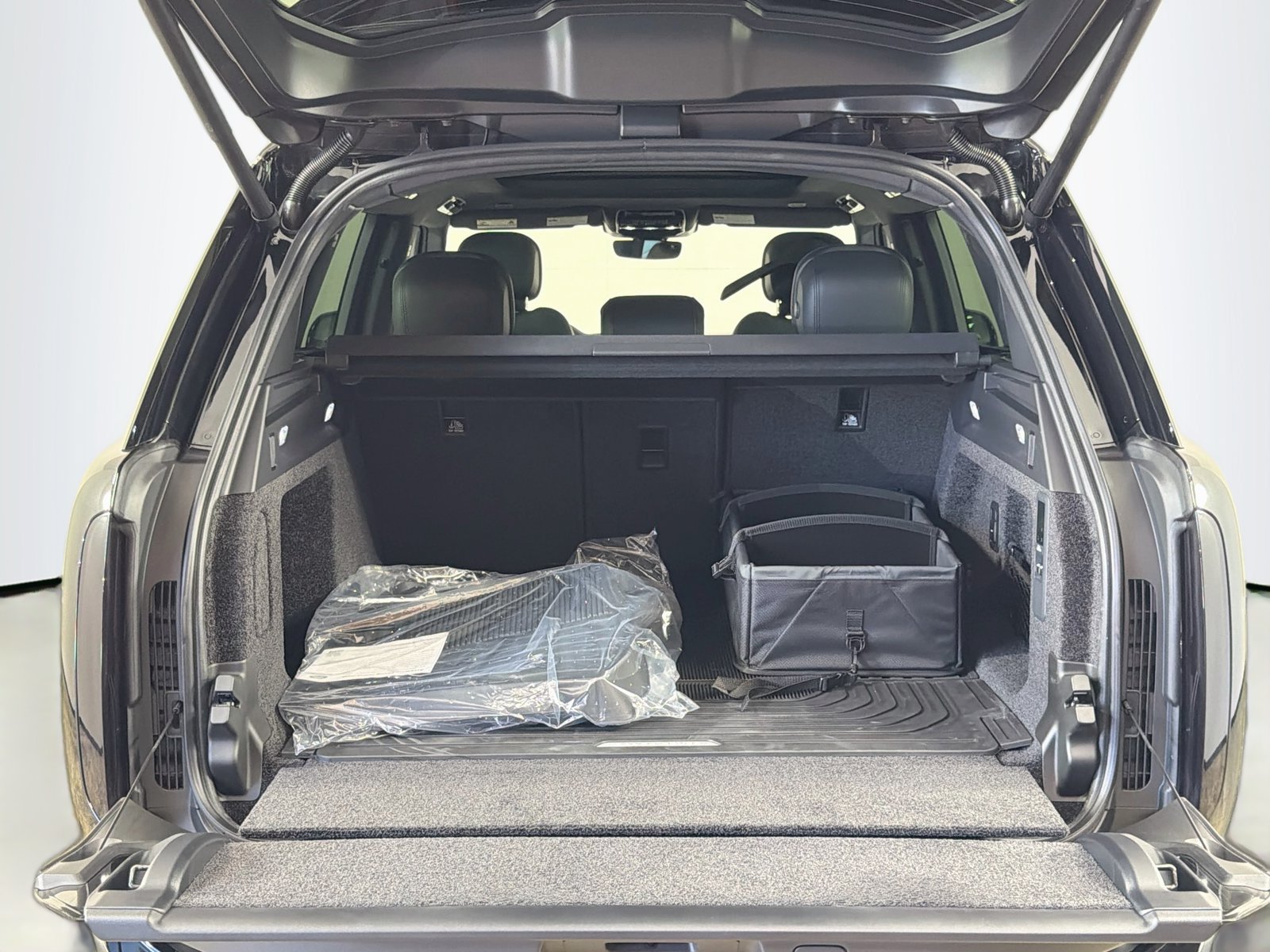 New 2026 Land Rover Range Rover SE AWD/4WD image 29
