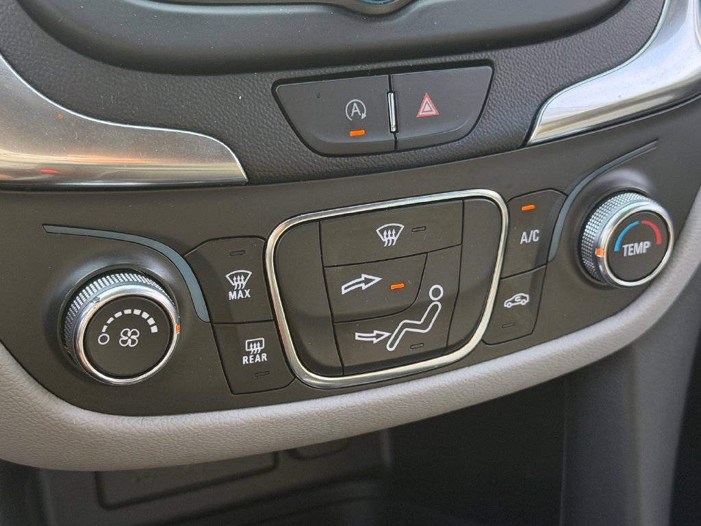 Used 2022 Chevrolet Equinox LS FWD image 26