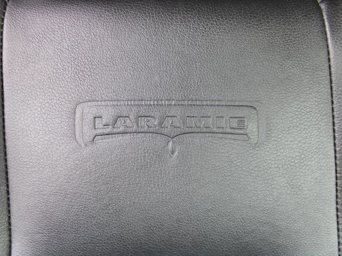 Used 2016 RAM 1500 Laramie w/ Convenience Group AWD/4WD image 34