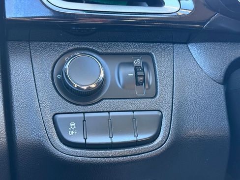 Used 2021 Chevrolet Spark LT FWD image 22