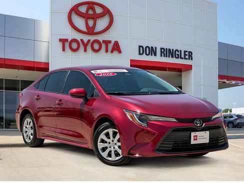 Certified 2026 Toyota Corolla LE FWD image 1