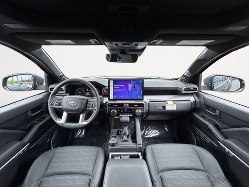New 2026 Toyota 4Runner TRD Off-Road Premium AWD/4WD image 11