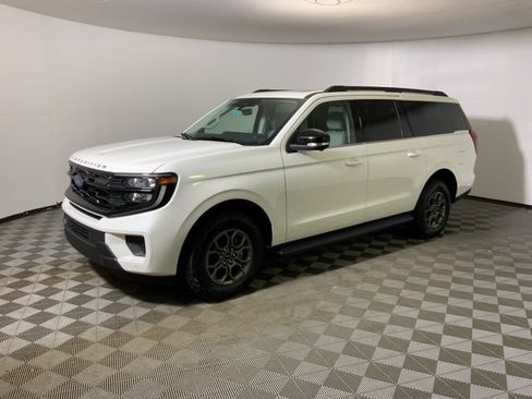 New 2026 Ford Expedition Max Active image 14