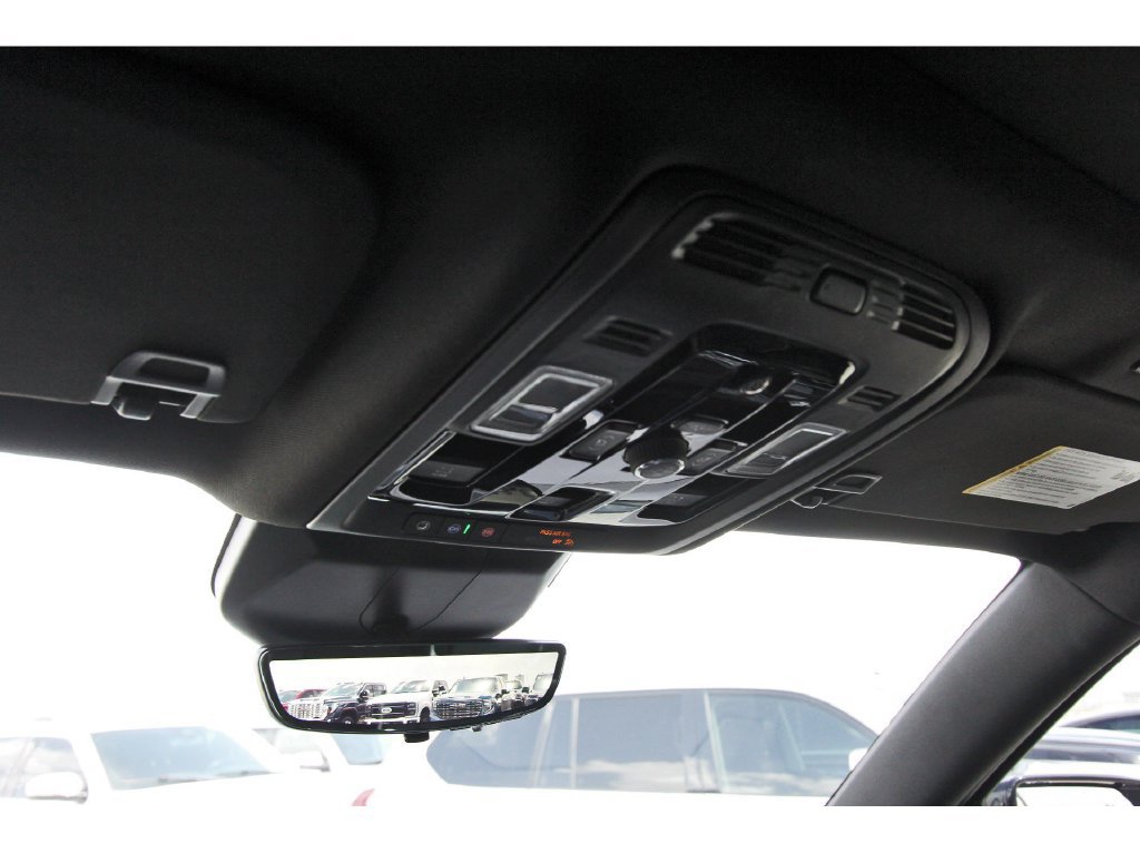 Used 2026 Cadillac Escalade Luxury AWD/4WD image 27