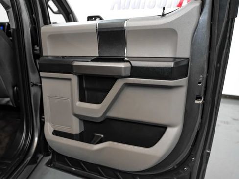 Used 2020 Ford F150 XLT RWD image 46