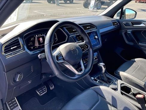 Used 2022 Volkswagen Tiguan SEL R-Line AWD/4WD image 13