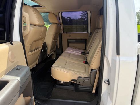 Used 2011 Ford F250 Lariat w/ Lariat Ultimate Pkg AWD/4WD image 17
