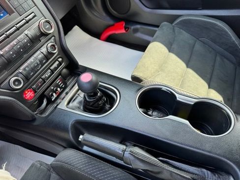 Used 2016 Ford Mustang Shelby GT350 w/ Track Package RWD image 16