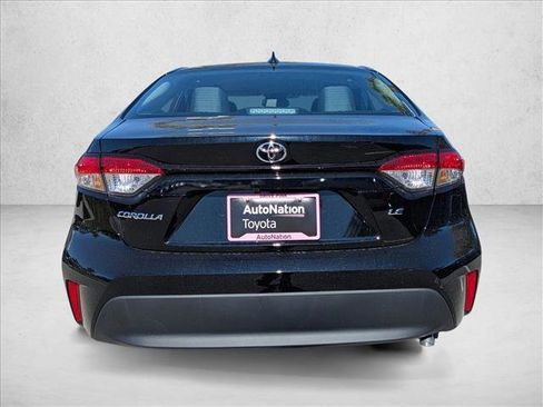 Used 2026 Toyota Corolla LE FWD image 7