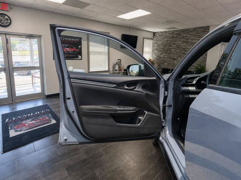 Used 2019 Honda Civic Sport image 13