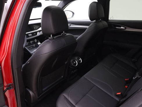 New 2024 Alfa Romeo Stelvio Ti AWD/4WD image 12