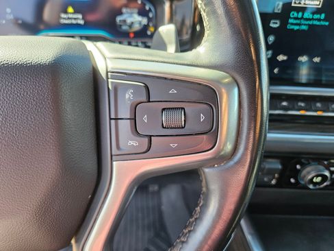 Used 2023 Chevrolet Silverado 1500 LT Trail Boss w/ LT Trail Boss Premium Package AWD/4WD image 19