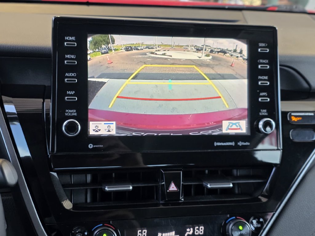 Used 2022 Toyota Camry XSE FWD image 12