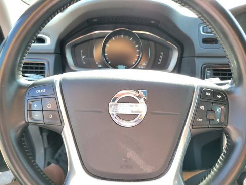 Used 2014 Volvo XC70 T6 AWD/4WD image 22