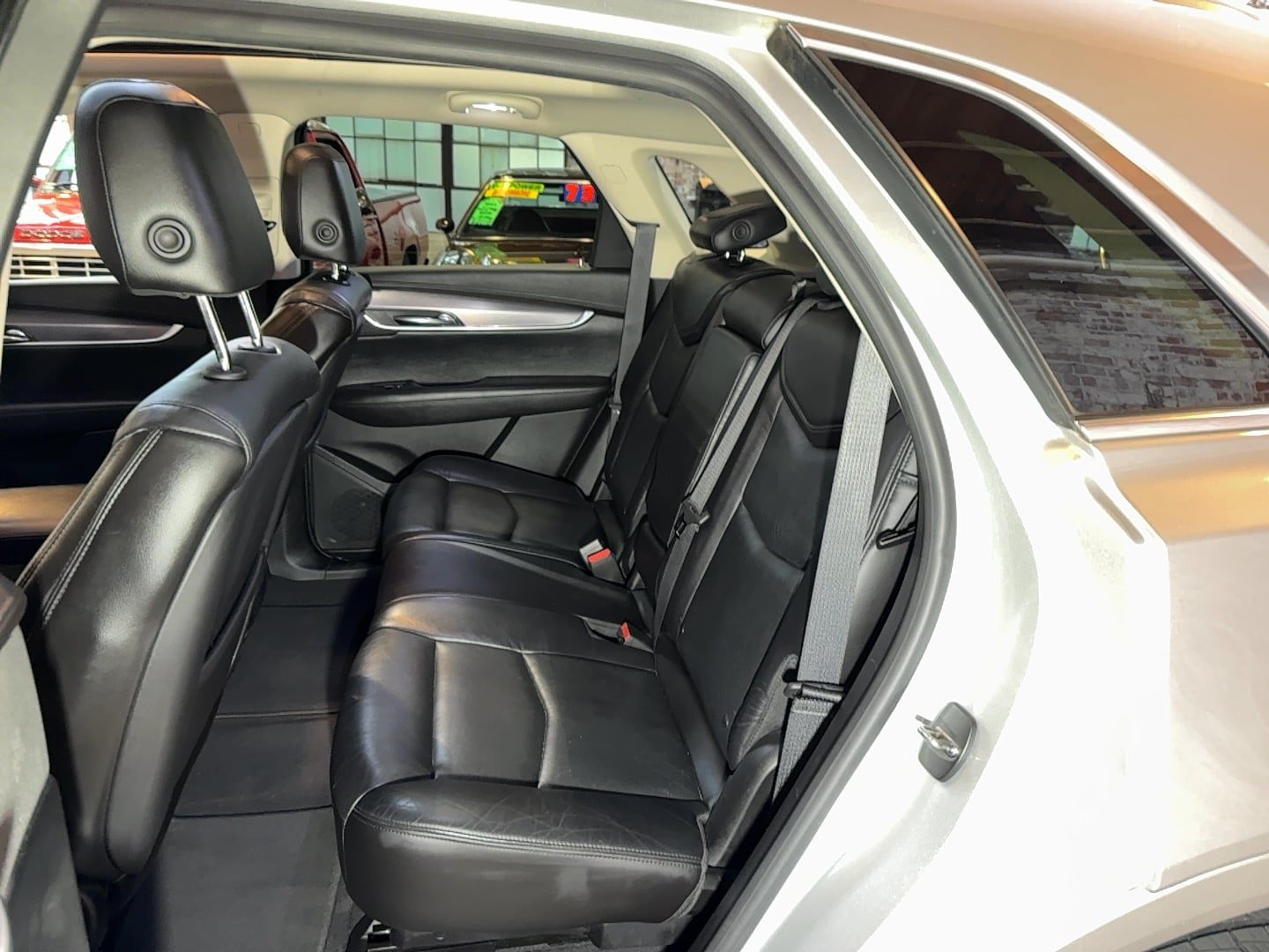 Used 2017 Cadillac XT5 Luxury w/ Driver Awareness Package AWD/4WD image 67