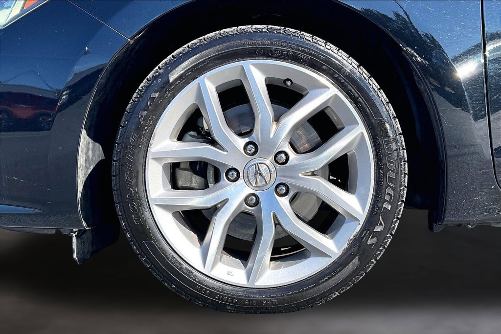 Used 2019 Acura ILX FWD image 9