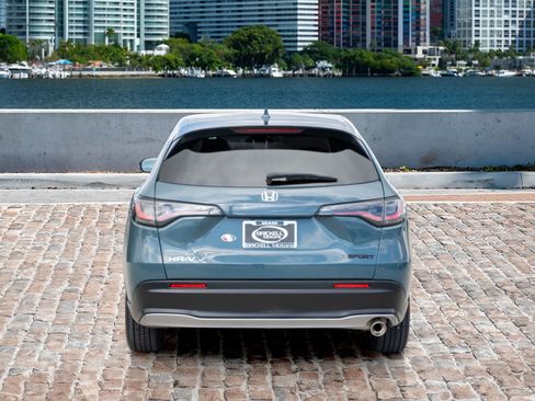 Certified 2023 Honda HR-V Sport image 6