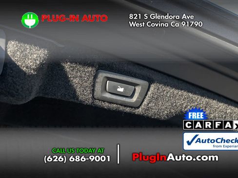 Used 2023 Lucid Air Pure image 12