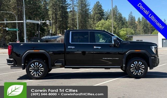Used 2026 GMC Sierra 3500 Denali Ultimate w/ LPO, GMC Protection Package AWD/4WD image 9