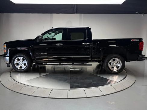Used 2014 Chevrolet Silverado 1500 LTZ Z71 w/ LTZ Plus Package AWD/4WD image 4