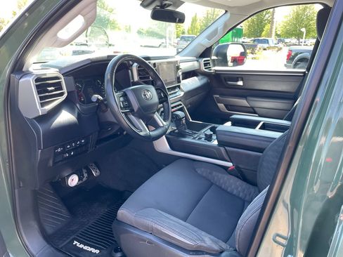 Certified 2022 Toyota Tundra SR5 w/ TRD Off-Road Package AWD/4WD image 13