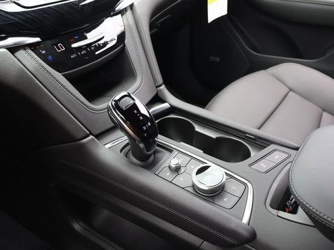 New 2025 Cadillac XT6 Premium Luxury w/ LPO, Floor Liner Package image 28