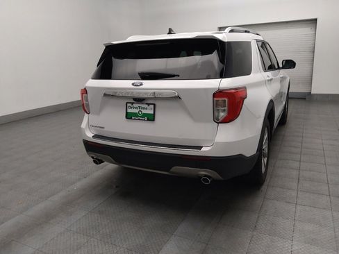 Used 2022 Ford Explorer Limited w/ Equipment Group 301A RWD image 9