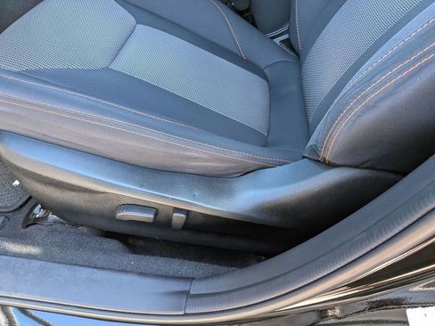 Used 2023 Subaru Crosstrek 2.0i Premium image 17