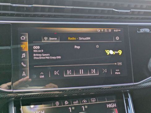 Used 2020 Audi SQ7 Premium Plus w/ SQ7 Black Optic Package image 20