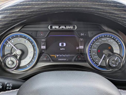 Used 2019 RAM 1500 Limited AWD/4WD image 10