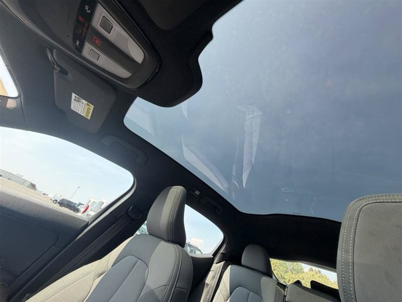 Used 2022 Polestar Polestar 2 w/ Plus Package AWD/4WD image 21
