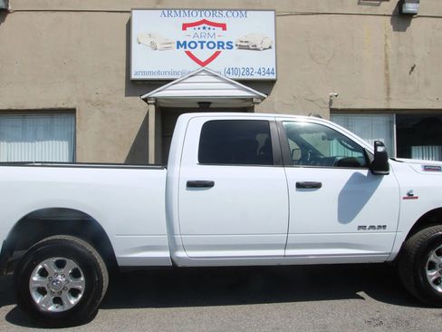 Used 2023 RAM 2500 Big Horn w/ Cold Weather Group image 4