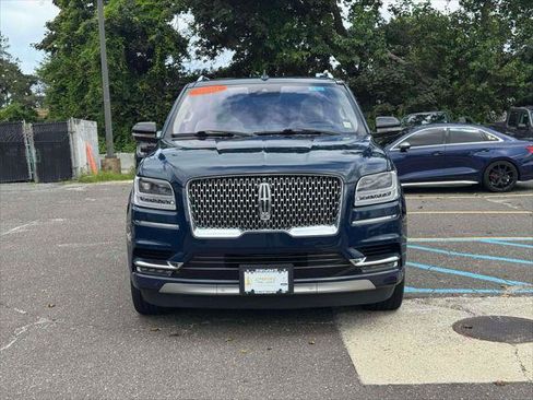Used 2020 Lincoln Navigator Reserve w/ Luxury Package AWD/4WD image 2