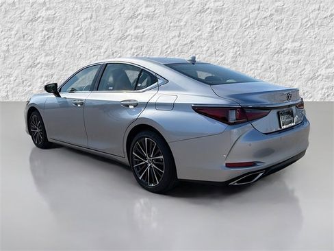 New 2025 Lexus ES 350 w/ Premium Package image 5