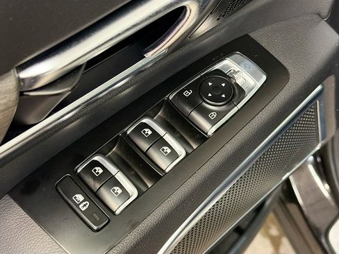 Used 2020 Kia Telluride SX w/ Towing Package image 19