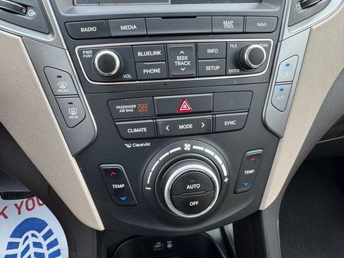 Used 2018 Hyundai Santa Fe Sport w/ 2.4L Tech Package 04 FWD image 23
