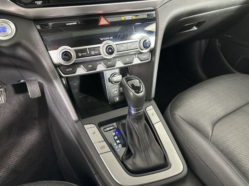 Used 2020 Hyundai Elantra Limited w/ Ultimate Package 03 image 19