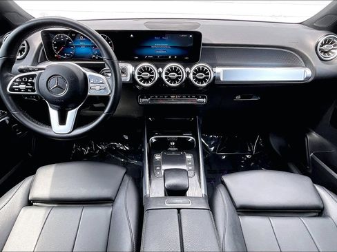 Used 2021 Mercedes-Benz GLB 250 image 19