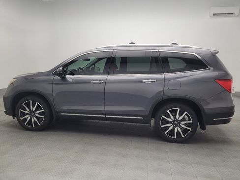 Used 2019 Honda Pilot Touring image 3