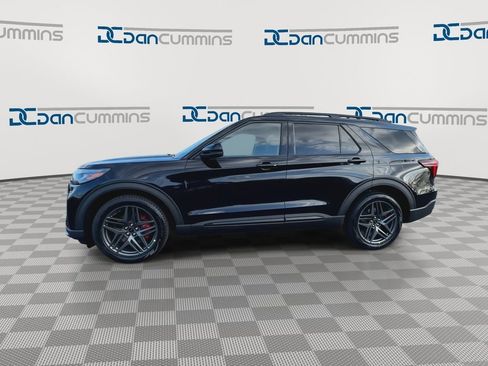 New 2026 Ford Explorer ST w/ Sun And Sound Package image 5